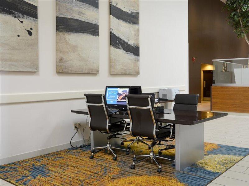 Wyndham Columbus Hotell Worthington Exteriör bild